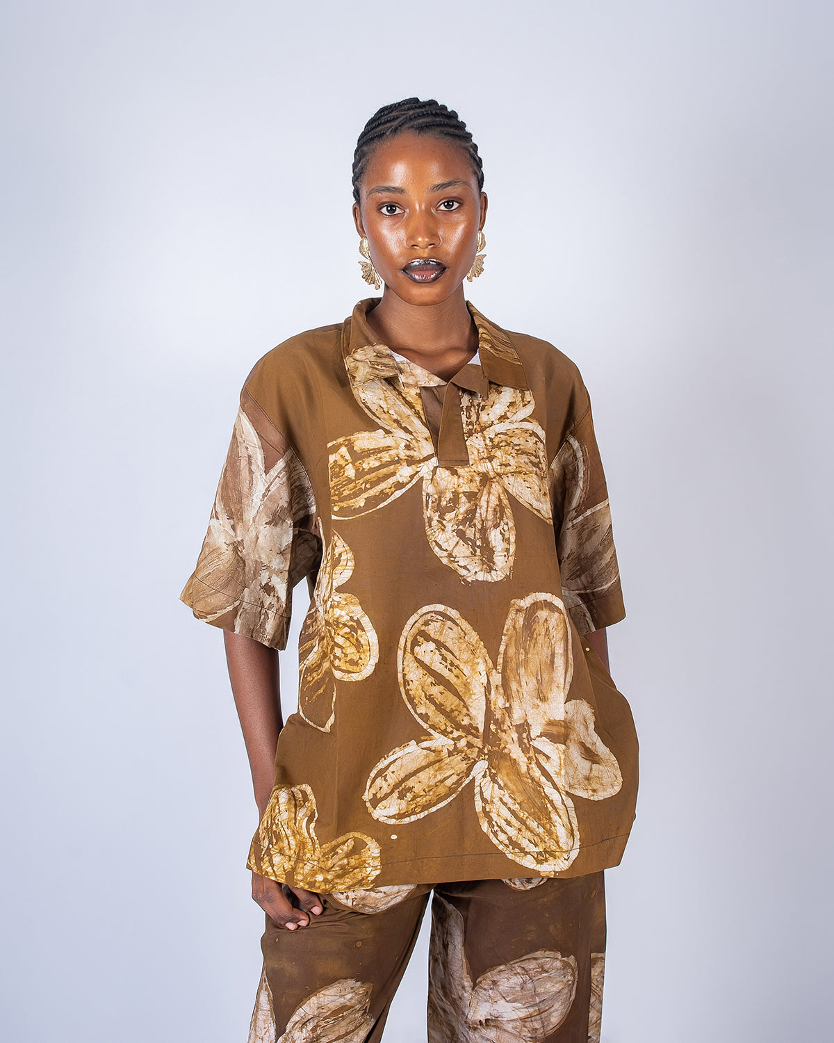 Brown Floral Print – Oversized Women’s Light Cotton Adire Shirt